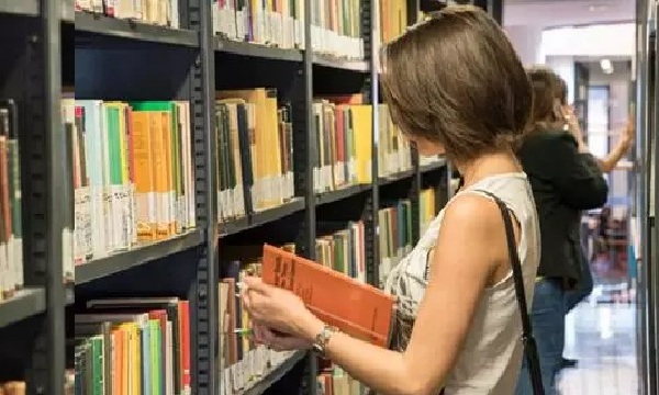 Corsi alla Biblioteca di Scienze Sociali