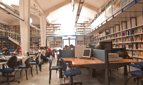 Prato Campus library