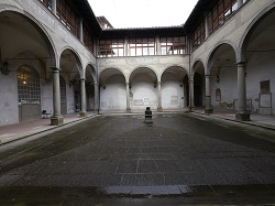 Chiostro di Levante